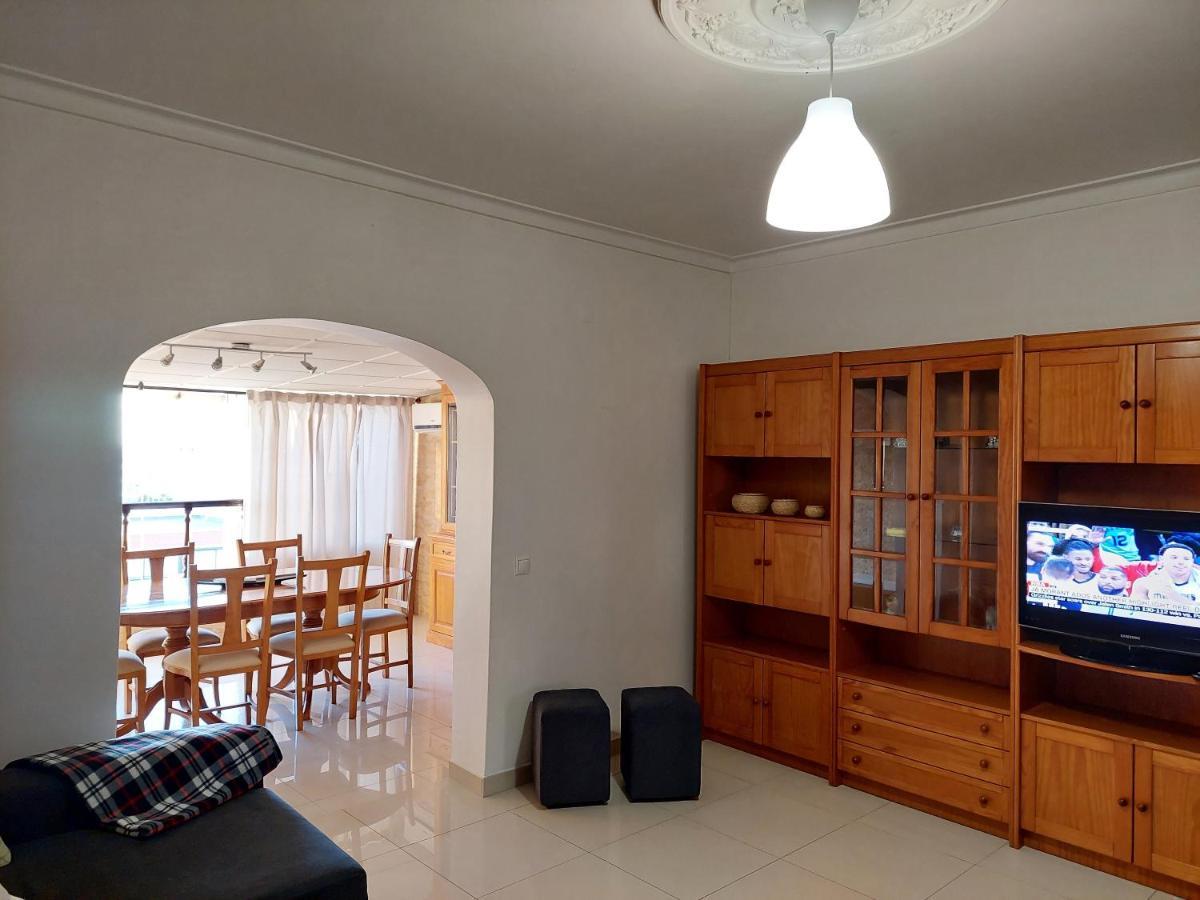 Casa Da Alegria - Apartamento Acolhedor No Centro De Olhão Extérieur photo